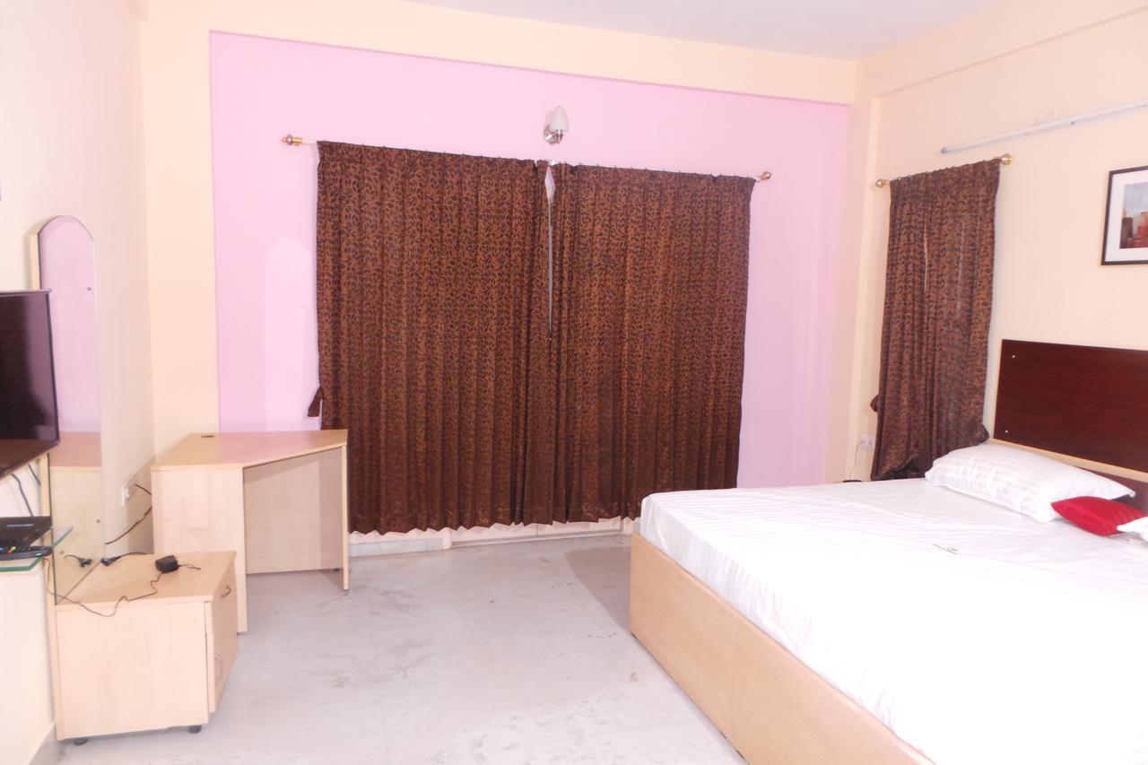White House Hotel Bangalore Dış mekan fotoğraf