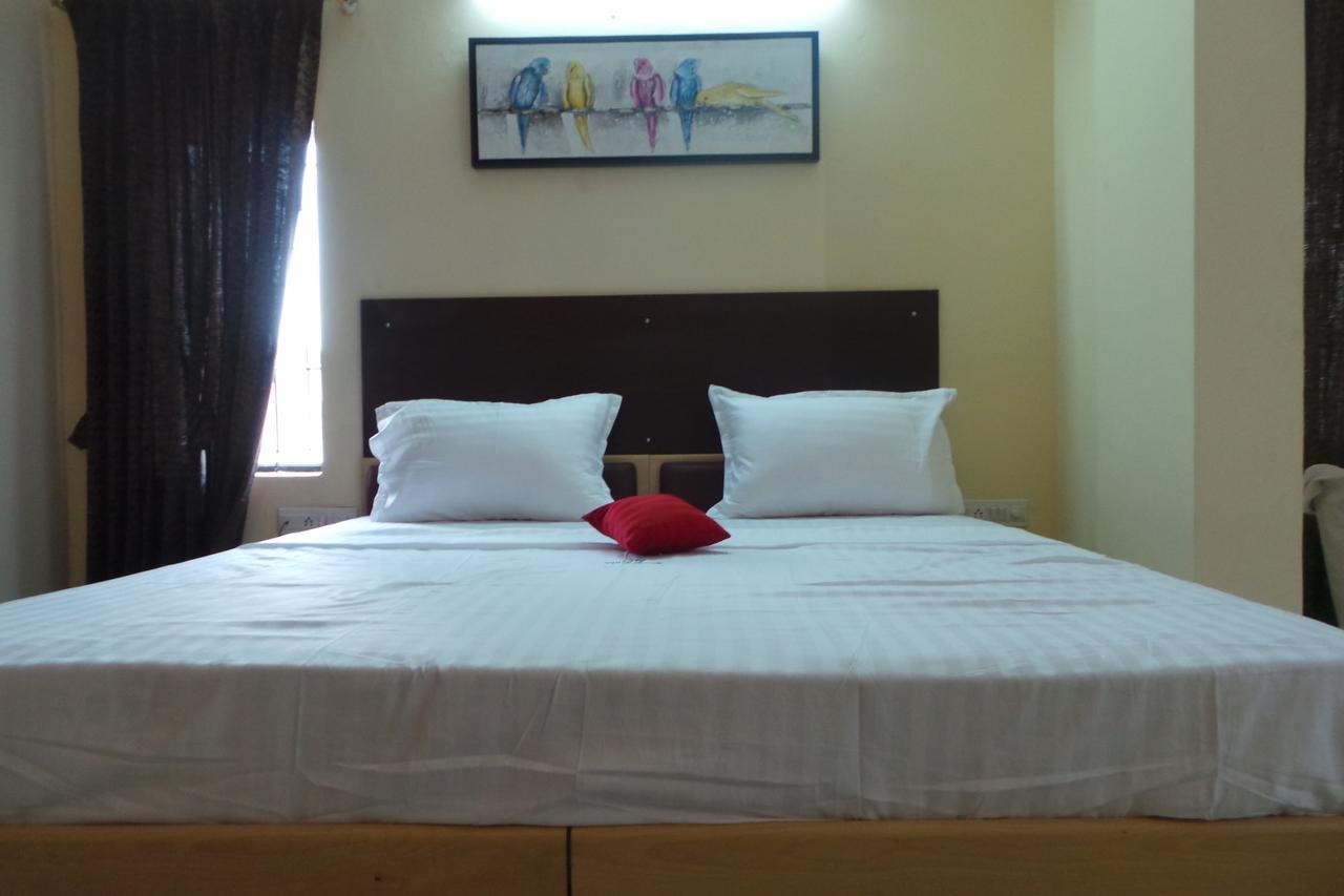 White House Hotel Bangalore Dış mekan fotoğraf