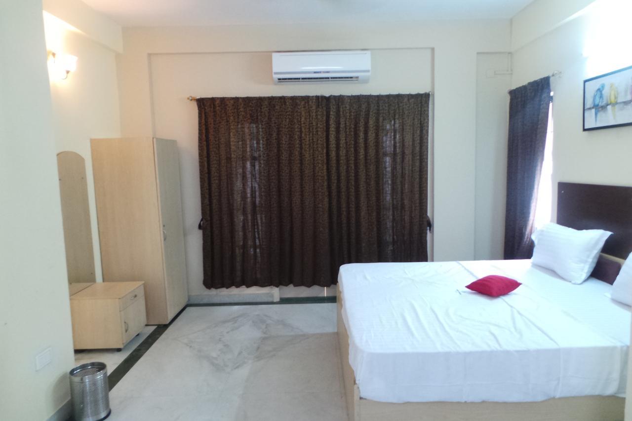 White House Hotel Bangalore Dış mekan fotoğraf