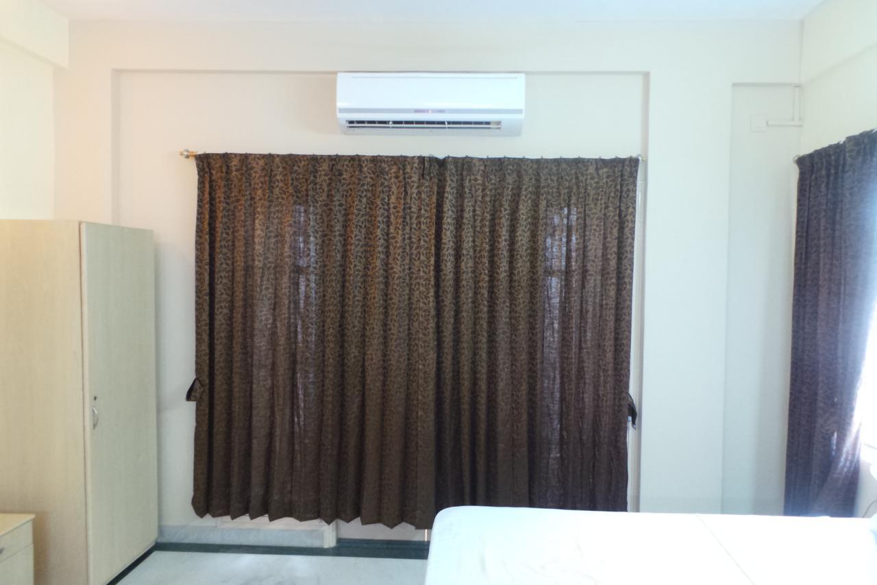 White House Hotel Bangalore Dış mekan fotoğraf
