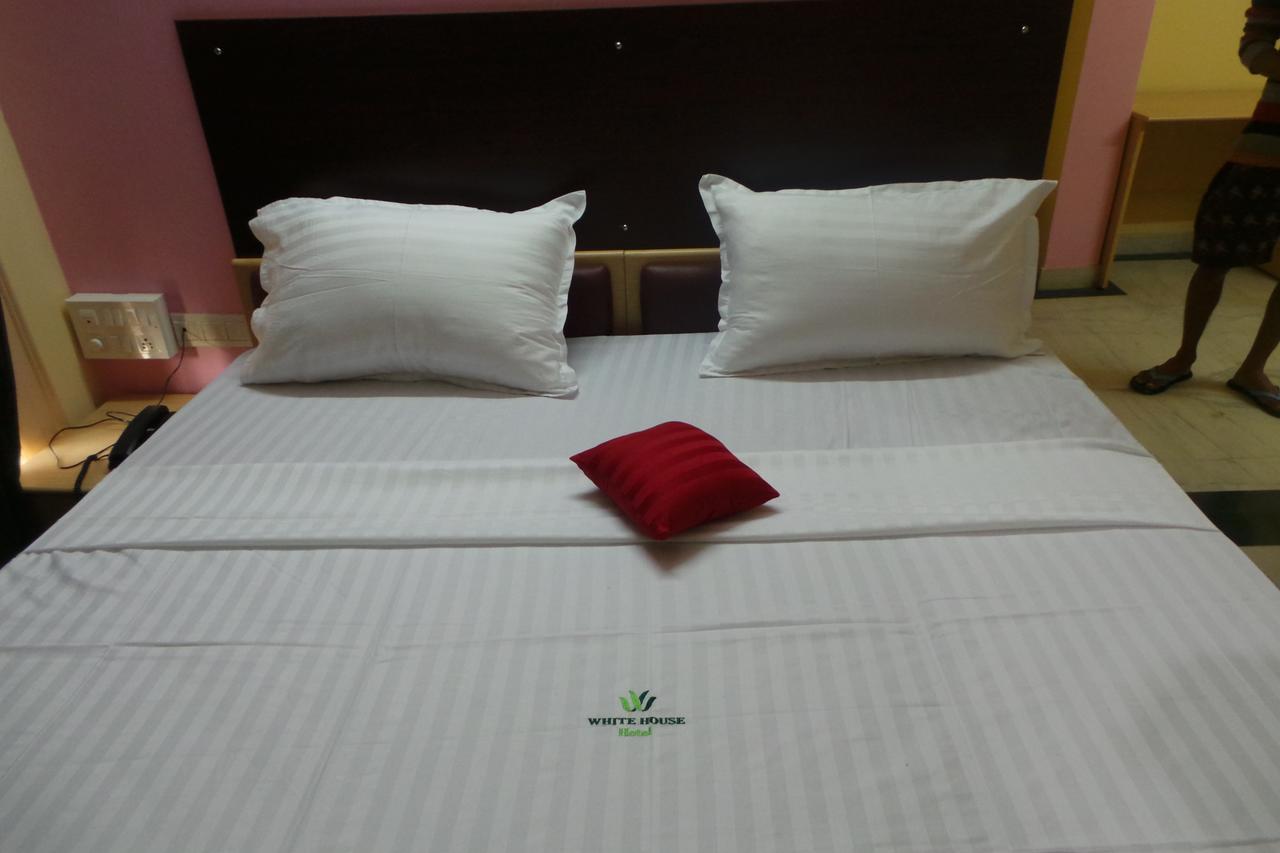 White House Hotel Bangalore Dış mekan fotoğraf